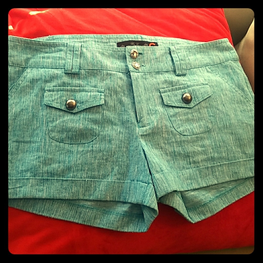 Blue guess shorts