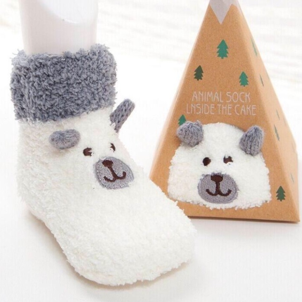 My Lil Pet 🐻" Anti Slip fuzzy Socks