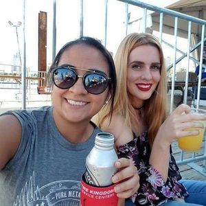 Meet your Posher, Ana