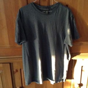 Men's Banana Republic tee