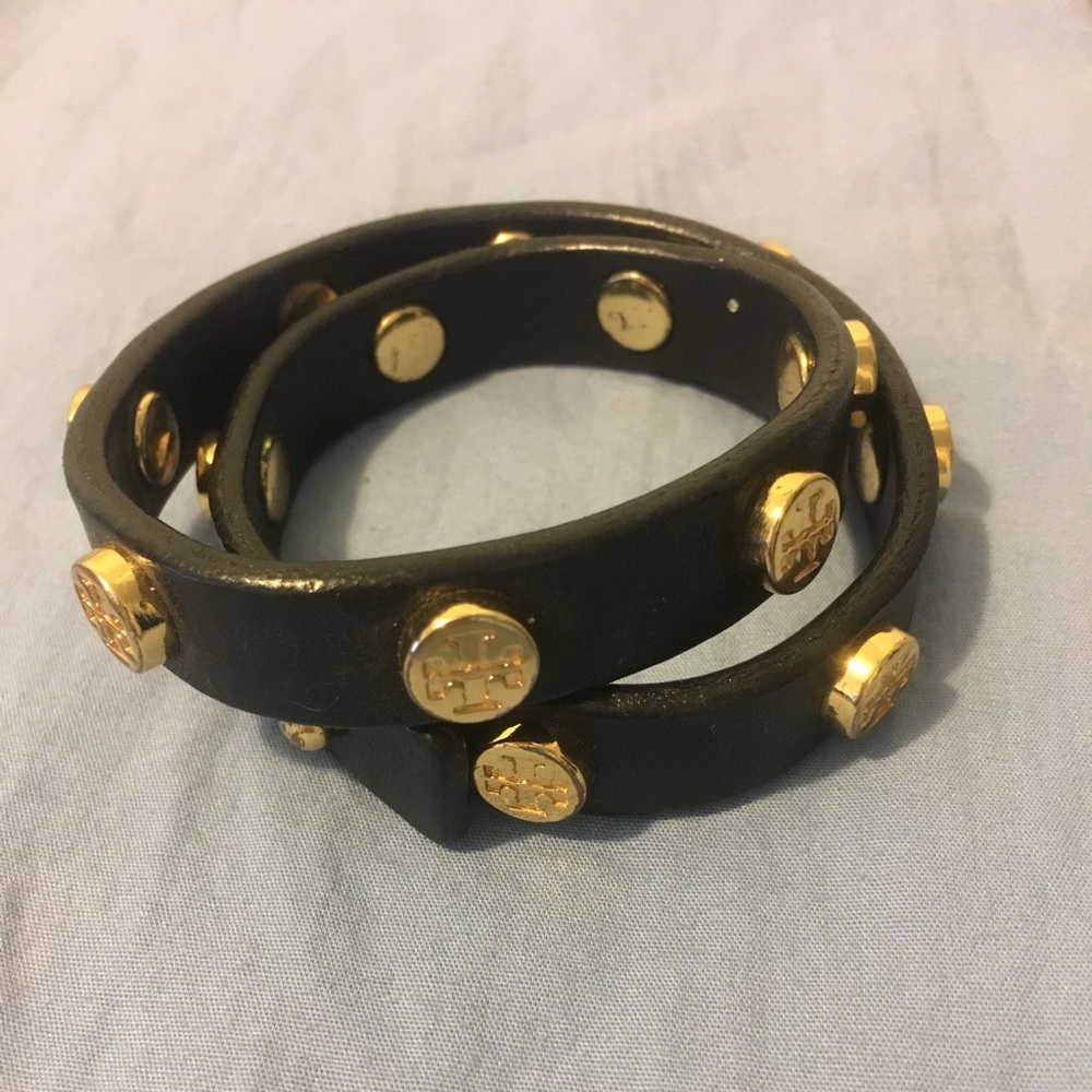 ❗️ PRICE DROP ❗️Tory Burch leather bracelet