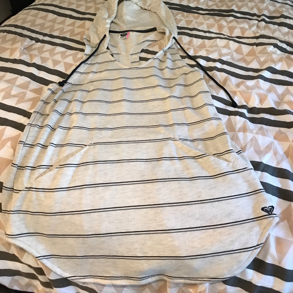 Roxy cover up with hood!