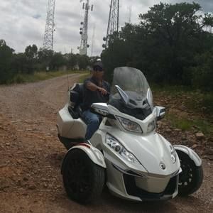 Meet your Posher, Gustavo