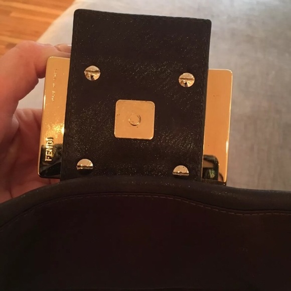 Super Sale! 💕 Fendi HandBag - Picture 6 of 8