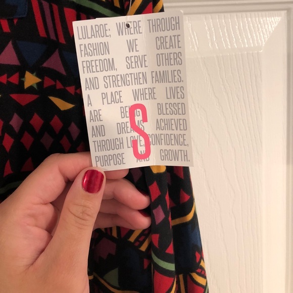 Printed LuLaRoe Small Carly - Picture 4 of 4