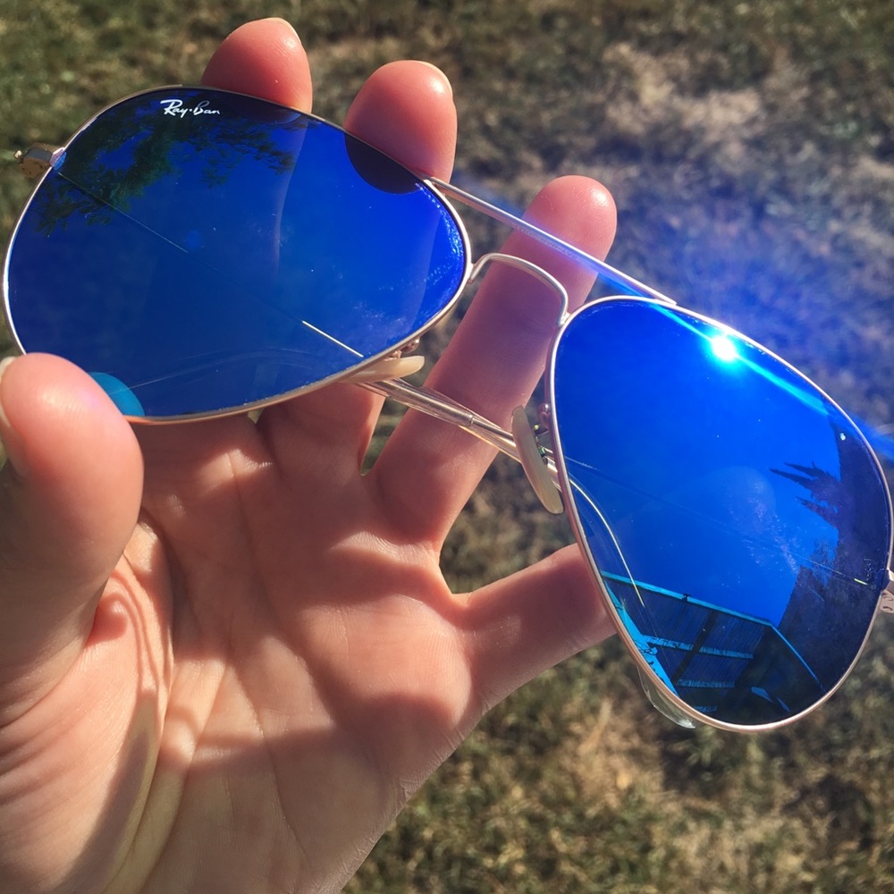 Women’s ray bans