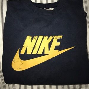 Navy blue vintage Nike crewneck