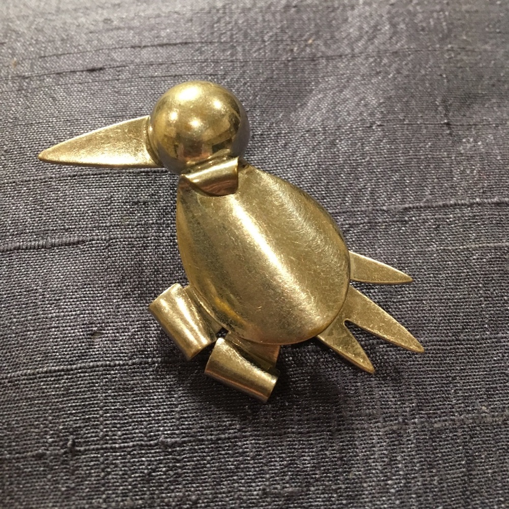 Fun modern toucan bird   brooch