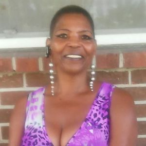 Meet your Posher, Shirley