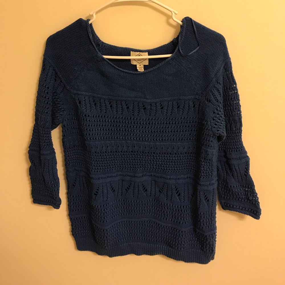 Beautiful Blue Chop Out Sweater!!💕