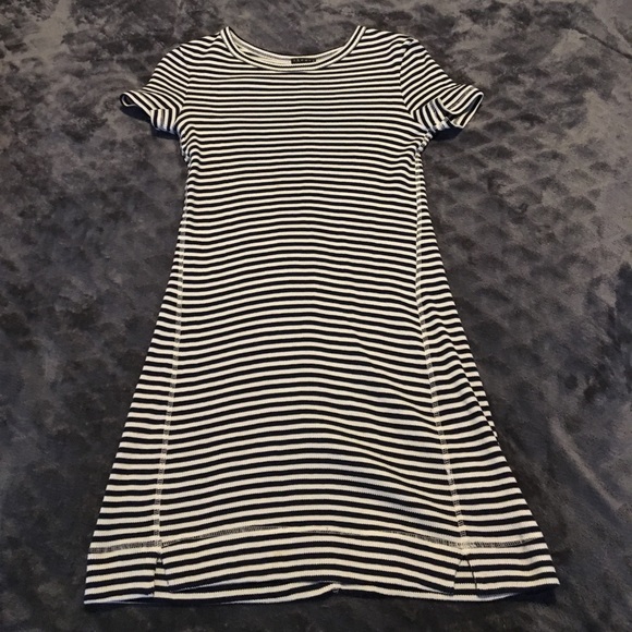 Never worn Theory brand navy & white striped dress - Picture 1 of 3
