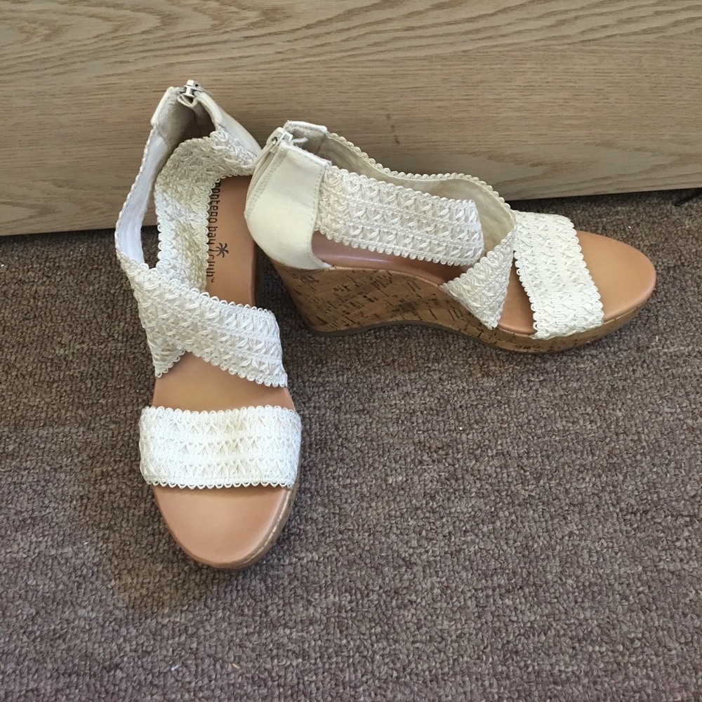 Cream Wedges