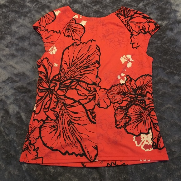 Gorgeous, Autumn- inspired blouse - Picture 2 of 3