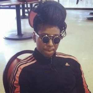 Meet your Posher, Monique