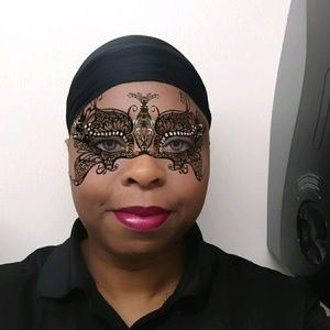 Meet your Posher, Fannie