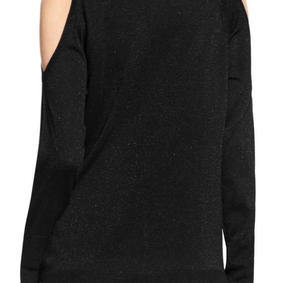 • Vince Camuto • Black Cold Shoulder Metallic Top - Picture 4 of 4