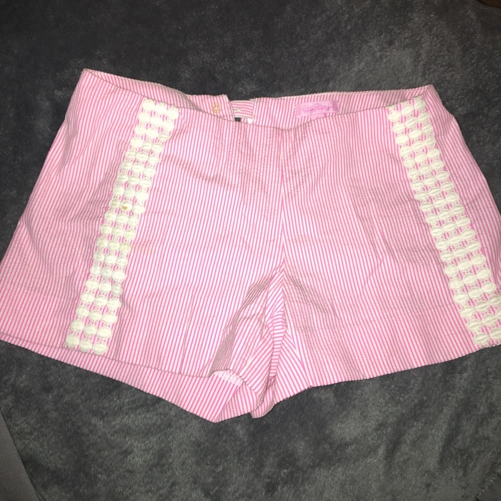 Lilly seer sucker shorts