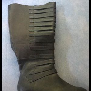 Women’s boots