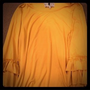 Dainty jewell layering top