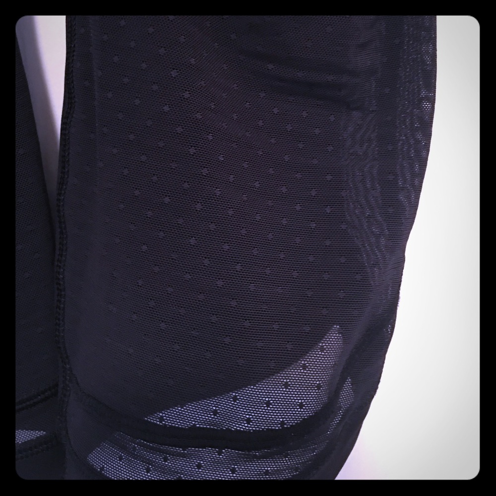 Lululemon Just Breathe Crop Pants Mesh Luxtreme