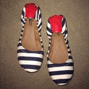 Lucky Brand Flats