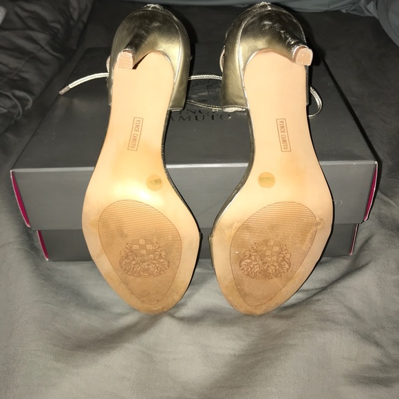 Woman heels - Picture 4 of 5