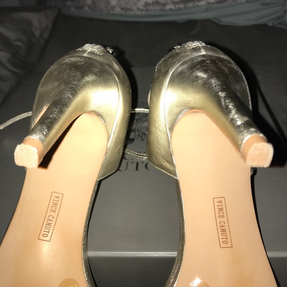 Woman heels - Picture 5 of 5