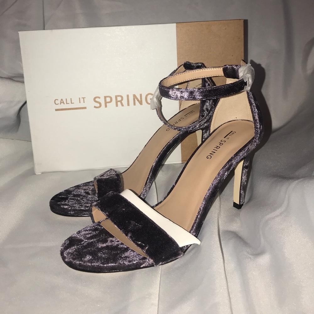 Call it spring purple heels NEW