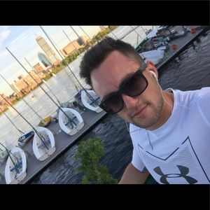 Meet your Posher, Felipe