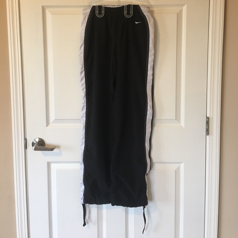 Nike Wind Pants
