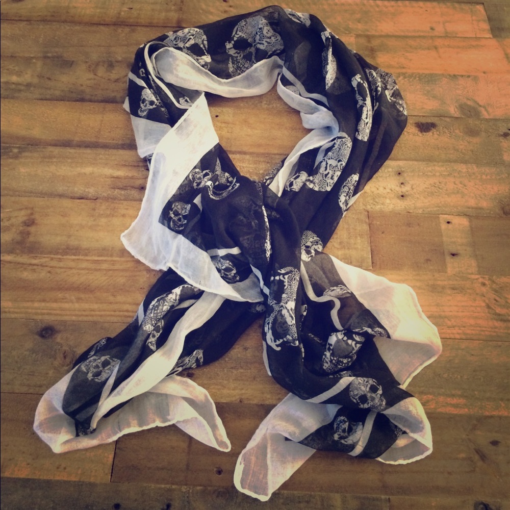 Black White Sheer Skull Lightweight Scarf