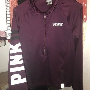 A burgundy fitted sweatshirt