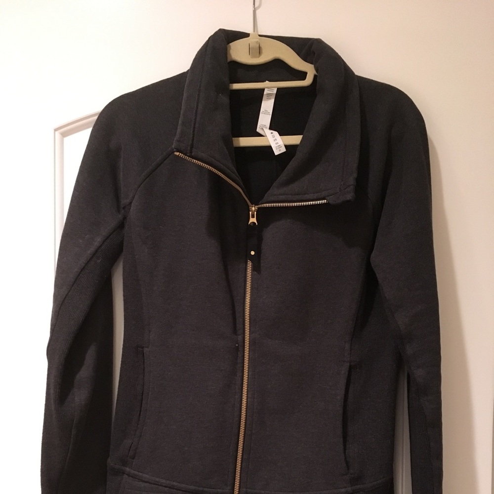 Lulelemon Jacket