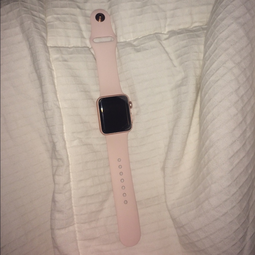 38 mm Apple Watch Series 2