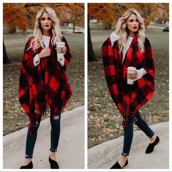 Buffalo Check Poncho Fringe Ruana - Picture 4 of 9