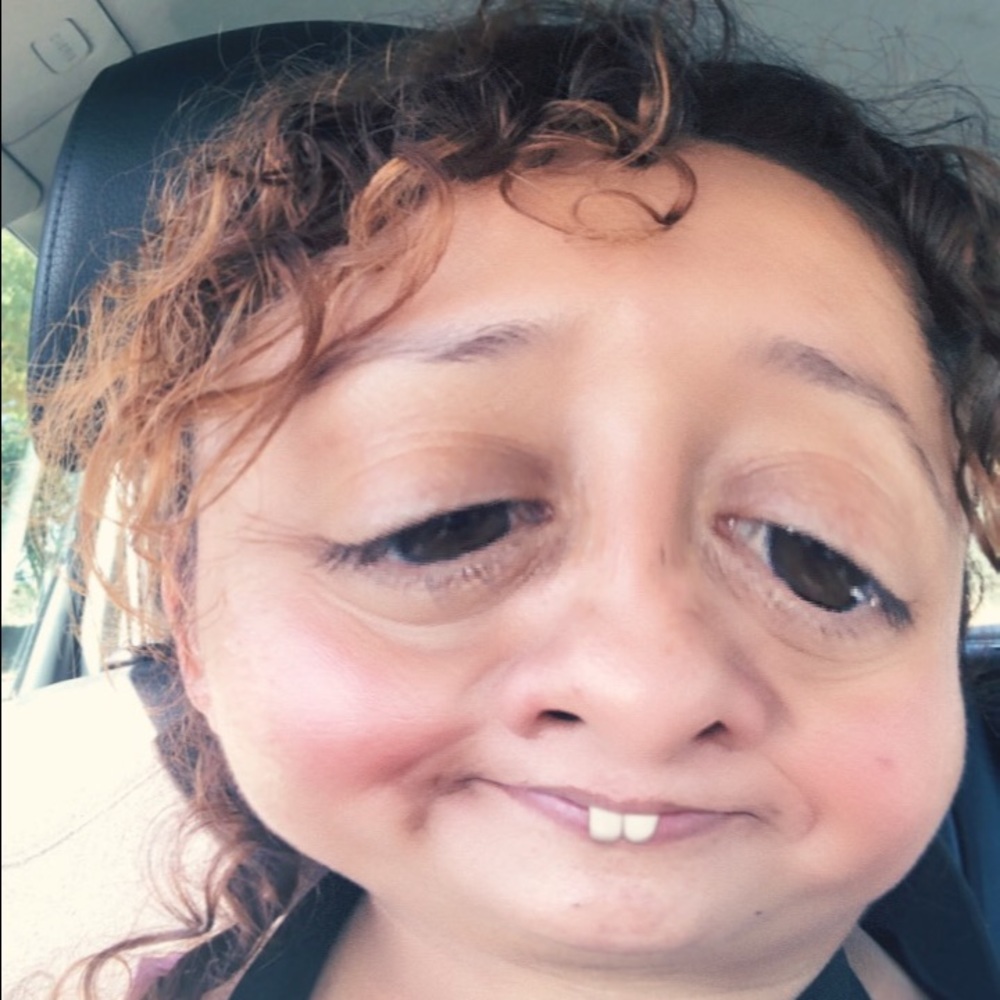 Meet your Posher, Gina