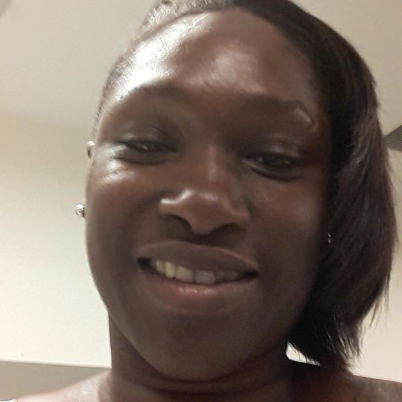 Meet your Posher, Lea - Picture 1 of 1