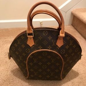 Authentic Luis Vuitton bag