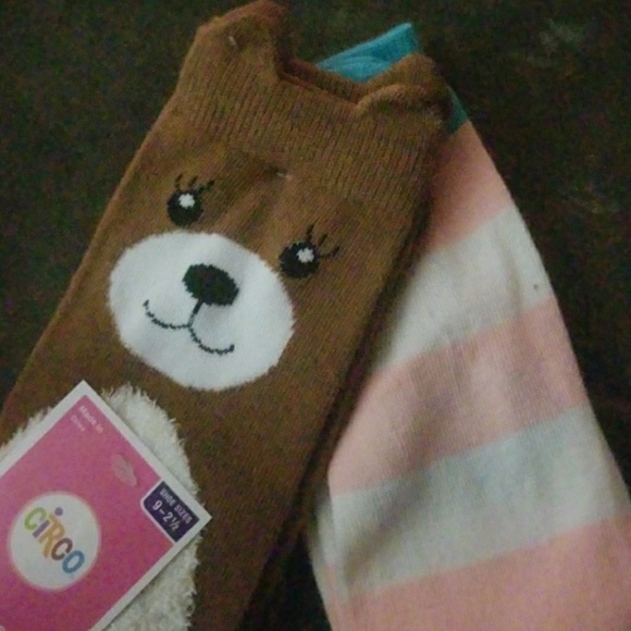 Girls sick bundle - Picture 4 of 4