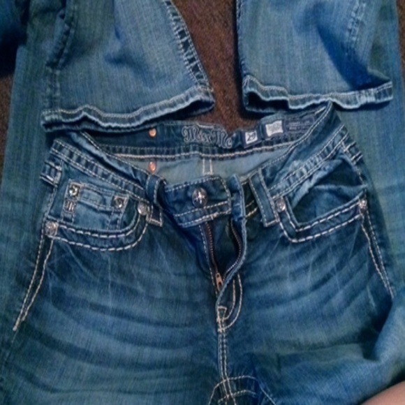 Miss Me Jeans - Picture 2 of 2