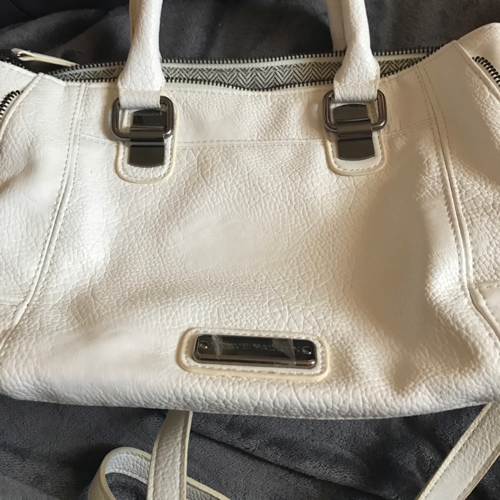 Steve Madden - Picture 3 of 3