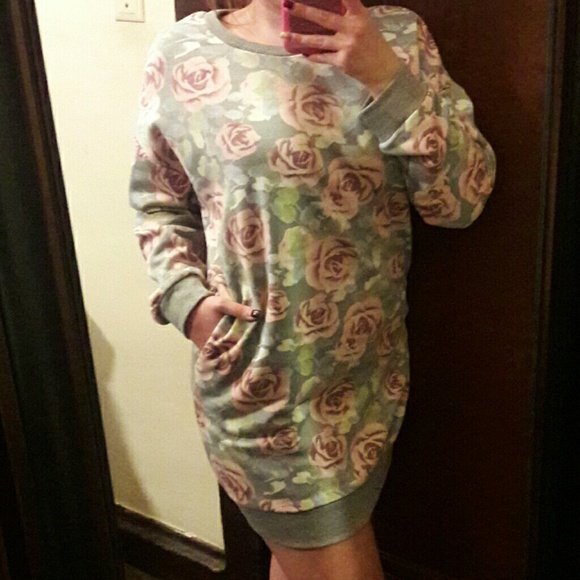 NWT Floral Sweater Tunic/Dress - Picture 8 of 8