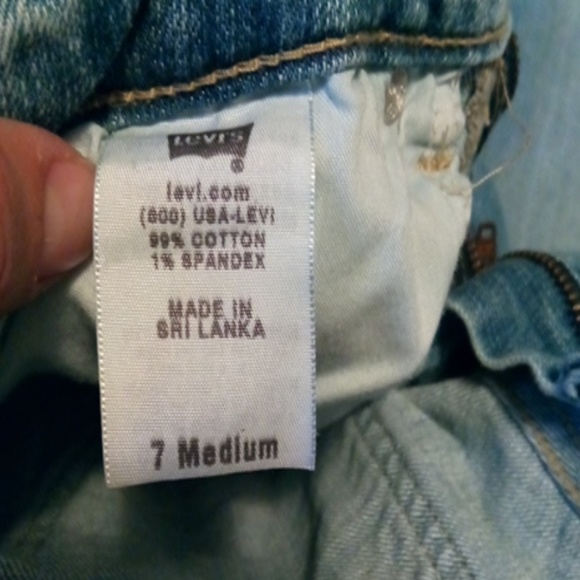 Levis jeans - Picture 3 of 3