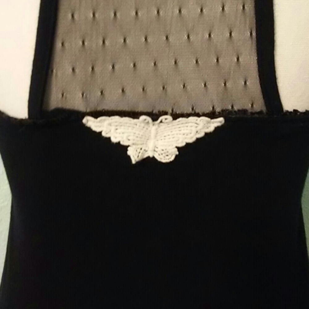 Jessica Simpson Black Lace Butterfly Racerback Top - Picture 3 of 6