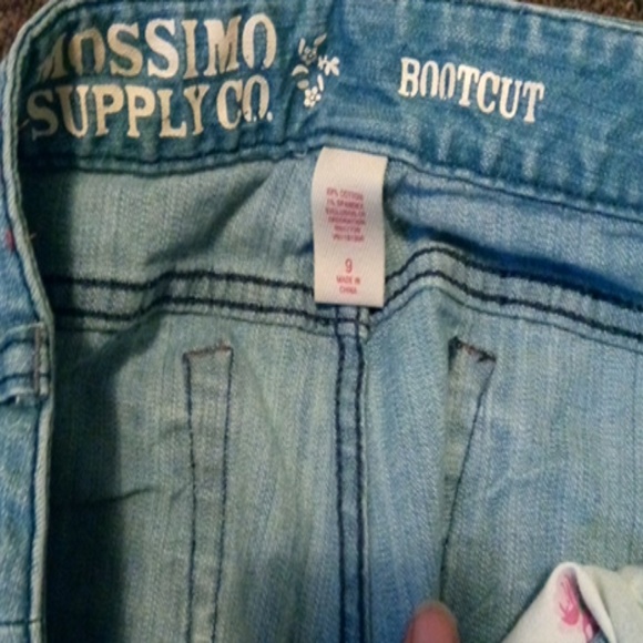 Size 9 Jeans - Picture 3 of 3