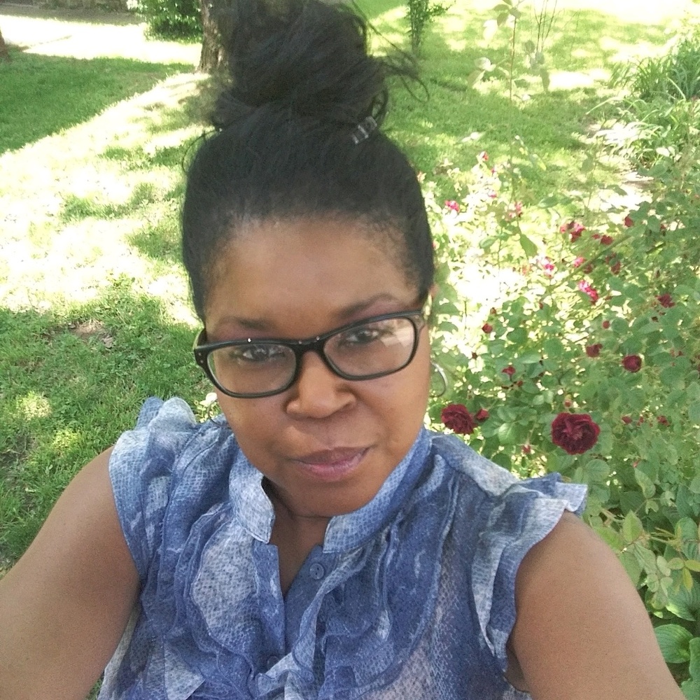 Meet your Posher, Angela