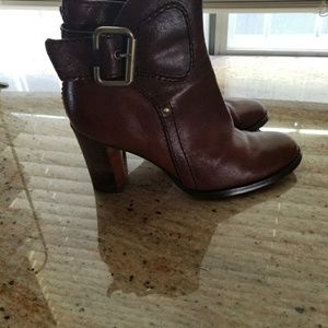 NWESTEFANI  Leather Upper Booties