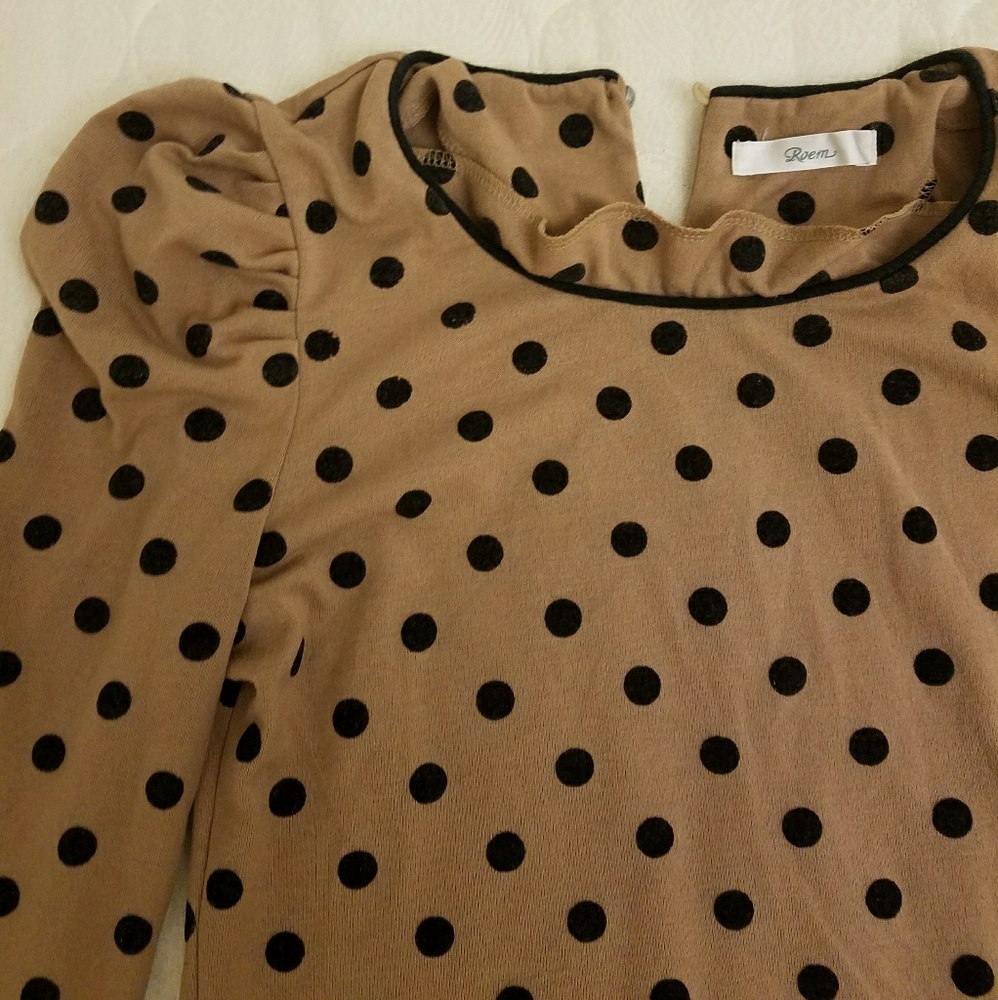 Polkadot Ruffle Top - Picture 2 of 2