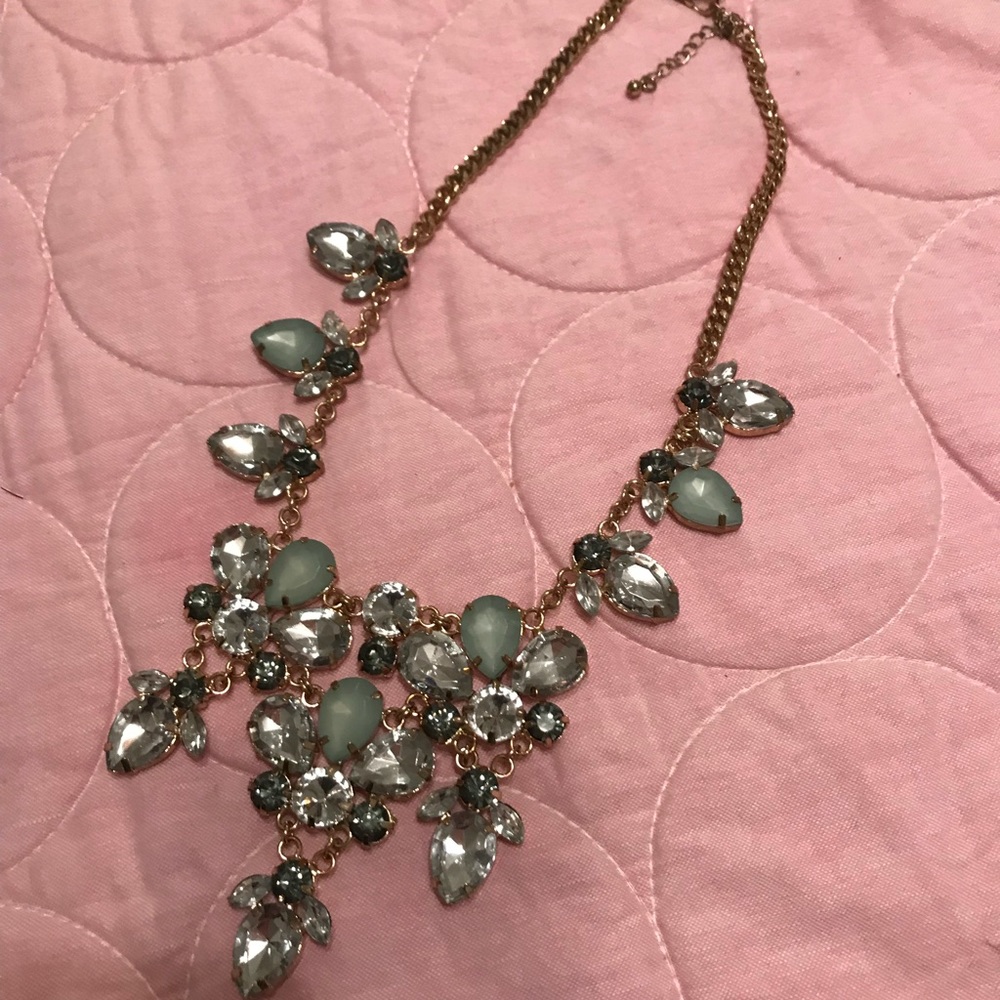 Fashion necklace