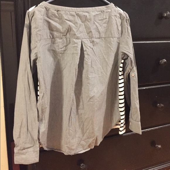 Anthropologie Top - Picture 3 of 3